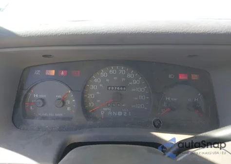 2000 Mercury Grand Marquis Ls из США, поврежденный, VIN 2MEFM75W8YX614391